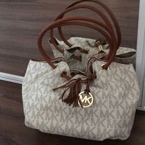 michael kors handbag